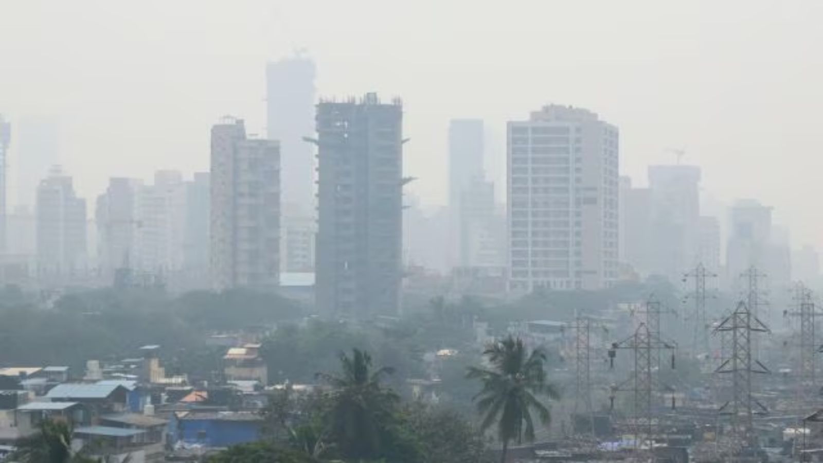 Mumbai News Live Updates: Air quality remains ‘moderate’, clear skies expected today | Mumbai News
