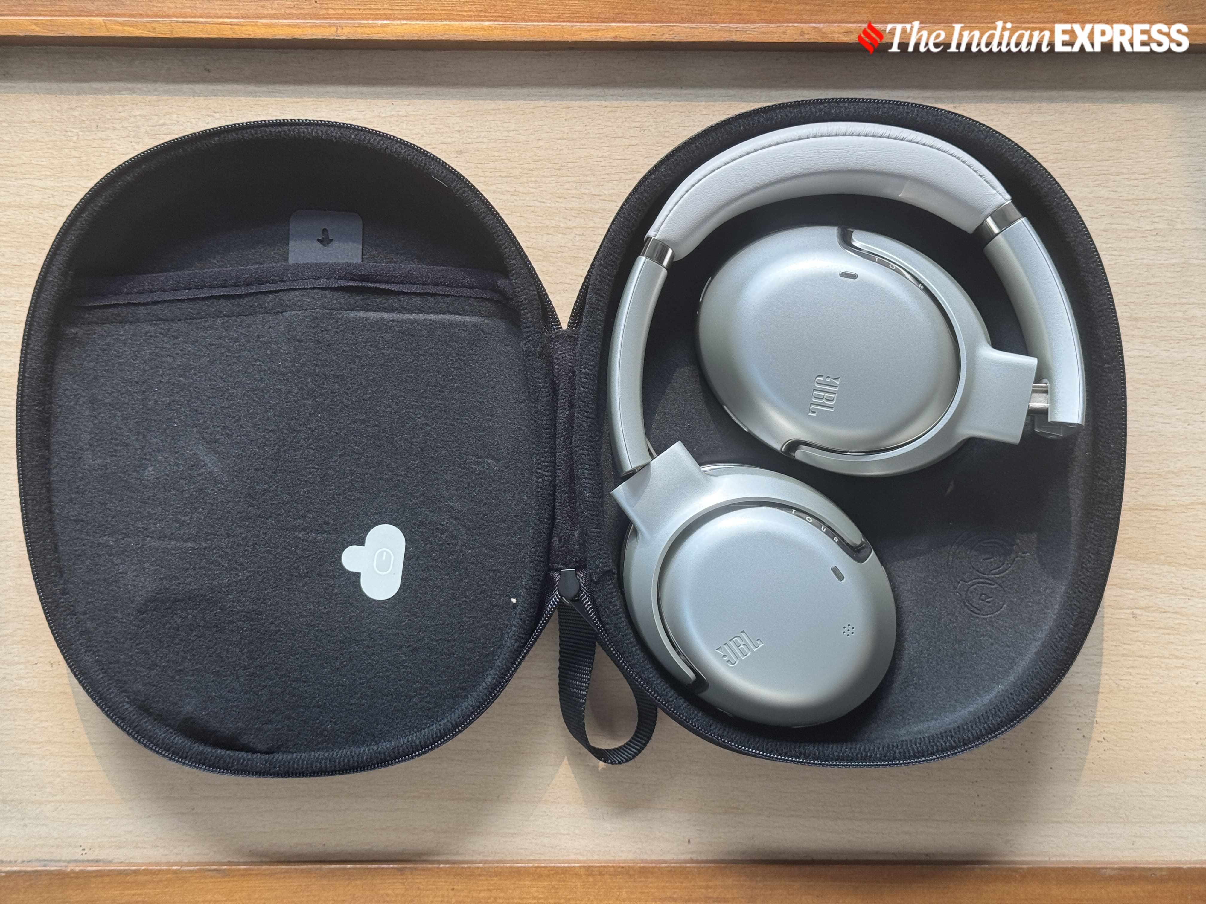 Fifty per cent off: The Sony / Bose premium ANC headphone Fifty per cent off: The Sony / Bose premium ANC headphone
