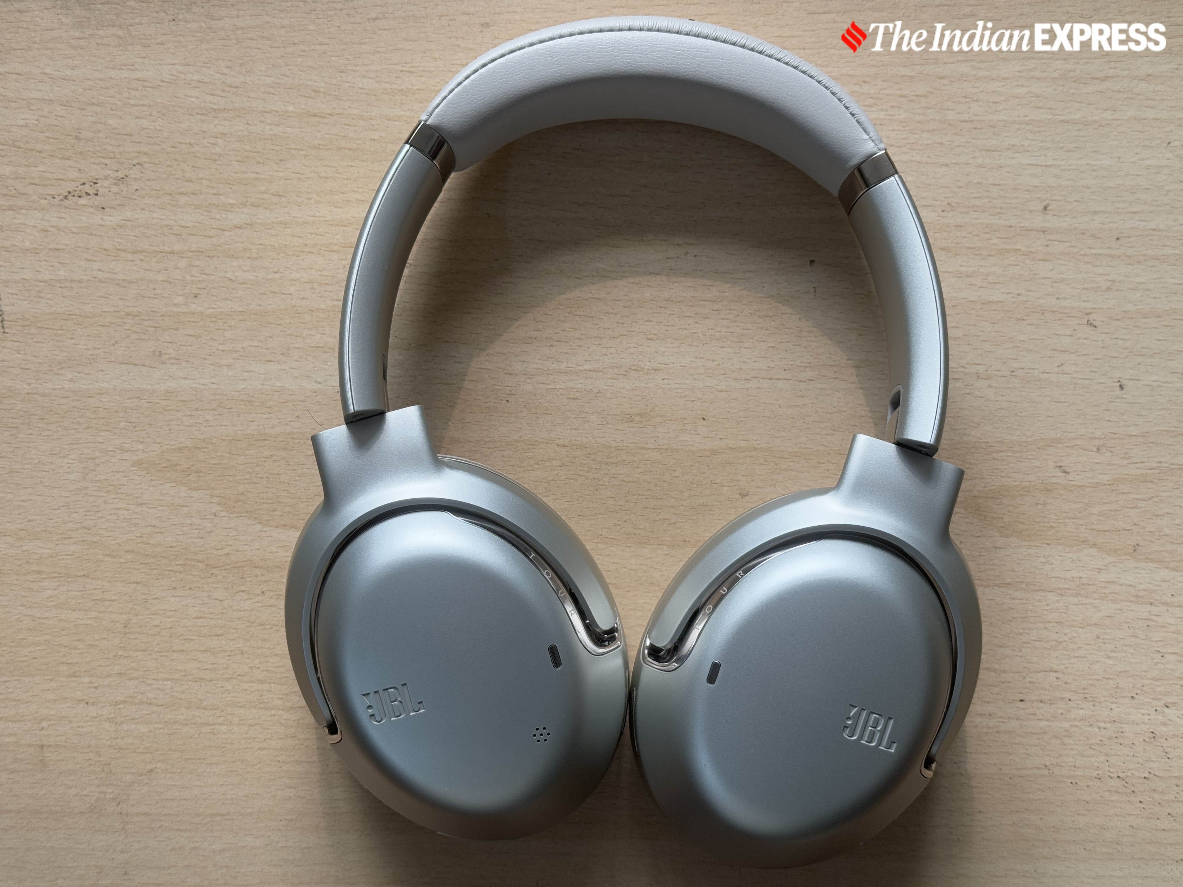 Fifty per cent off: The Sony / Bose premium ANC headphone