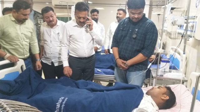 Jalgaon train accident