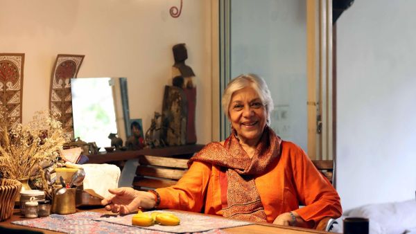 Film director and architect Jayoo Patwardhan, who battled cancer, at her home in Bhandarkar road, Pune.
