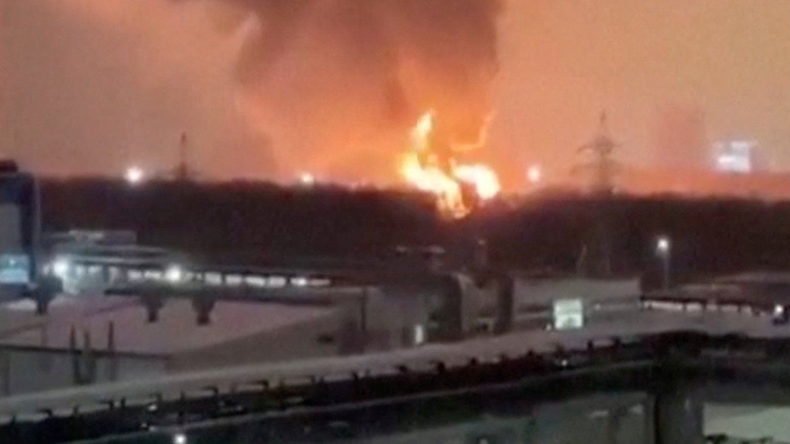 Ukraine fires US, British missiles into Russia, launches one of largest ...