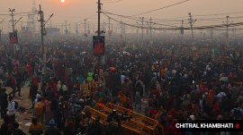 The crowd gathered for ‘Amrit Snan’ on Mauni Amavasya at the Maha Kumbh Mela on Wednesday morning. A stampede-like situation broke out after a barrier reportedly broke.