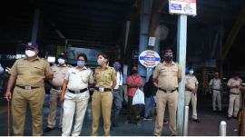 The deceased person identified as Vijay Ramesh Chavan, 42, had ligature marks, indicating strangulation, and sustained head injuries, said a senior GRP officer.