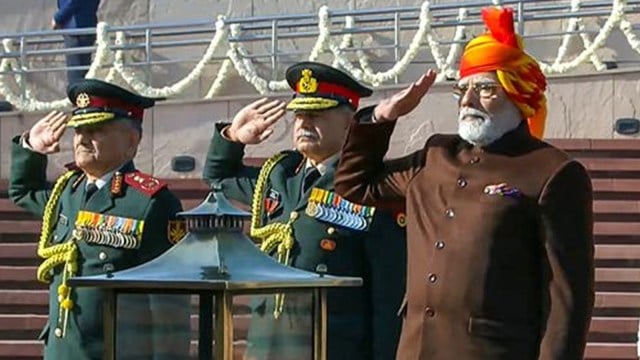 In this screenshot taken from @narendramodi via Youtube Prime Minister Narendra Modi pays homage astatine  the National War Memorial connected  the juncture  of 76th Republic Day, successful  New Delhi, Sunday, Jan. 26, 2025.