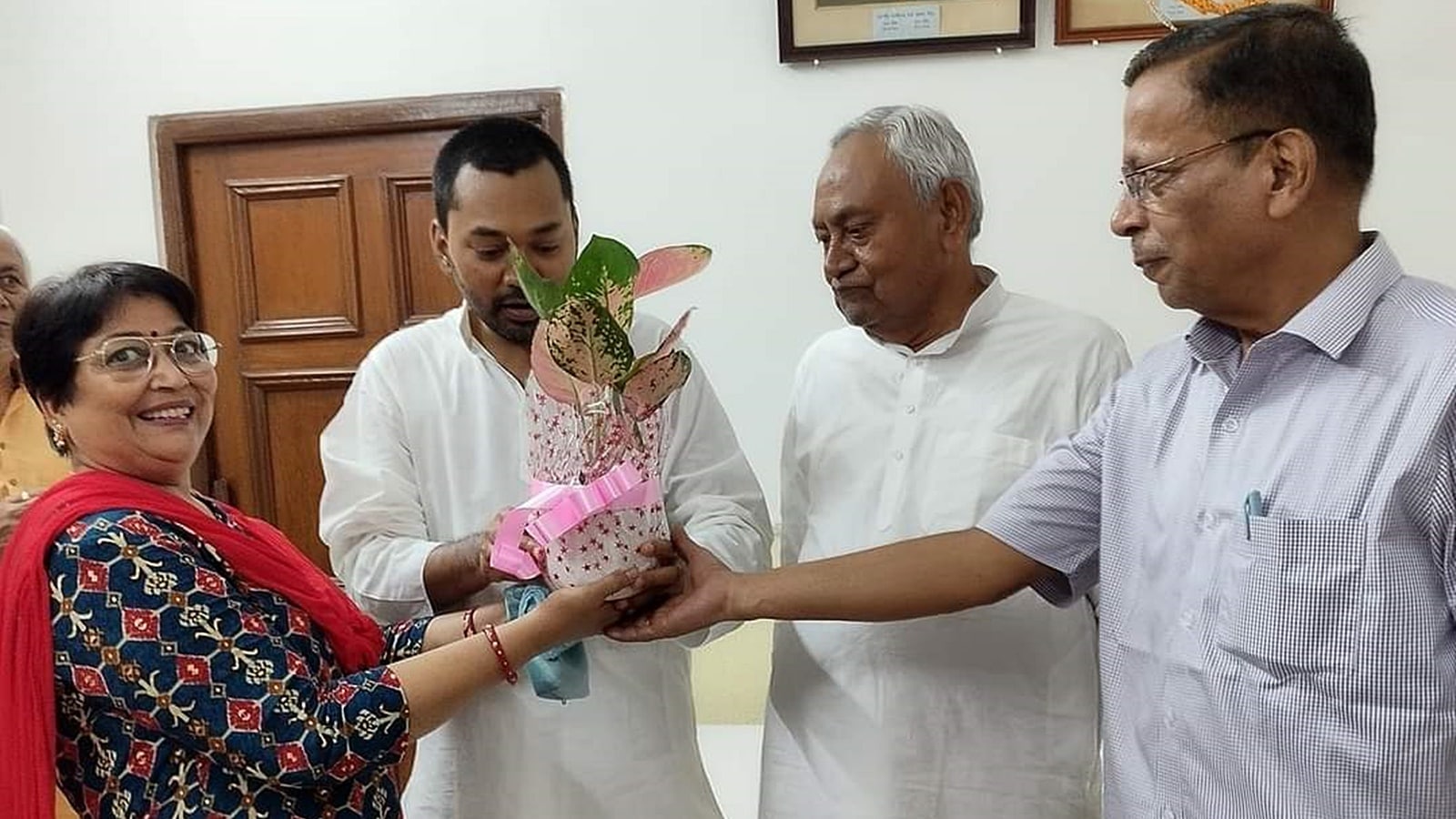 Nishant is the only son of Nitish Kumar and the late Manju Sinha.