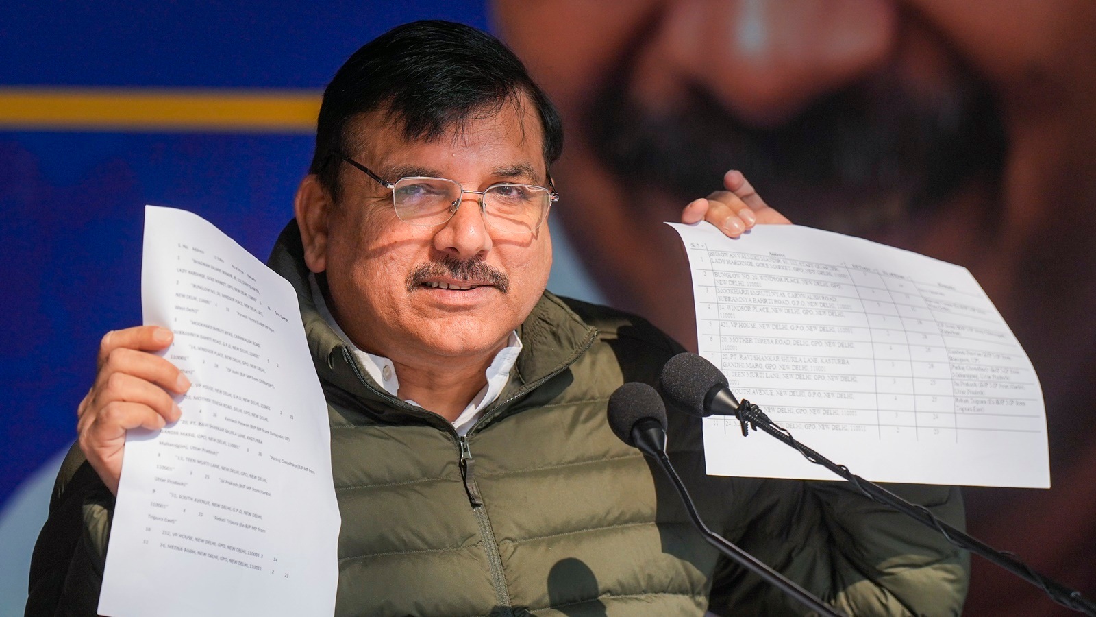 aap attacks bjp on fake voter registration