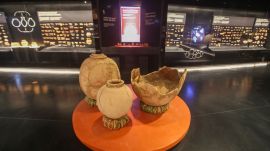 Pots excavated from Vadnagar