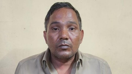 tantrik molests minor daughters, tantrik rapes woman, Goregaon molests minor daughters, Goregaon rapes woman, Mumbai news, Maharashtra news, Indian express, current affairs