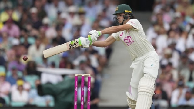 Australia's Sam Konstas bats during play on the first day of the fifth cricket test between India and Australia at the Sydney Cricket Ground, in Sydney, Australia, Friday, Jan. 3, 2025. (AP Photo)