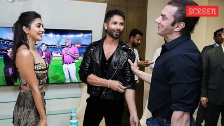 Shahid Kapoor, Pooja Hegde, Sohail Khan