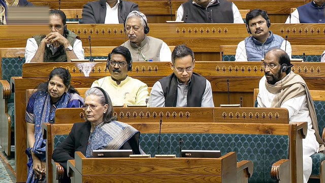 Congress Parliamentary Party Chairperson Sonia Gandhi during President Droupadi Murmu's code  to Parliament connected  Friday