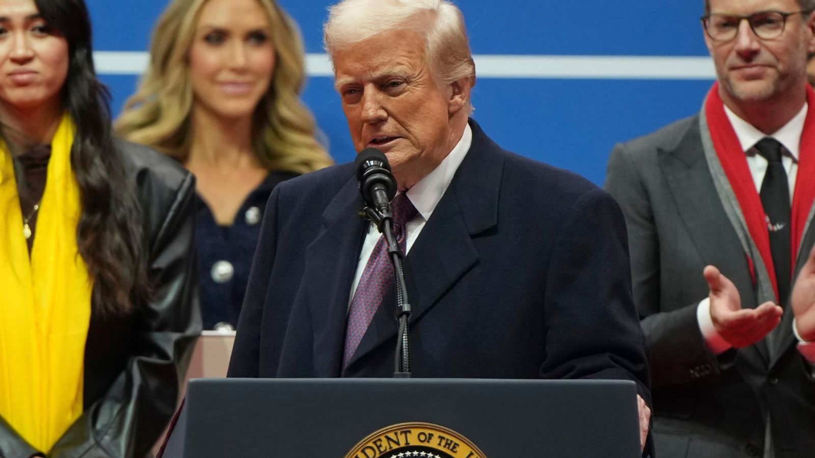 It мем. Gotye kimbra. Rude перевод. What makes you happy. Somebody that i used to know готье певец.