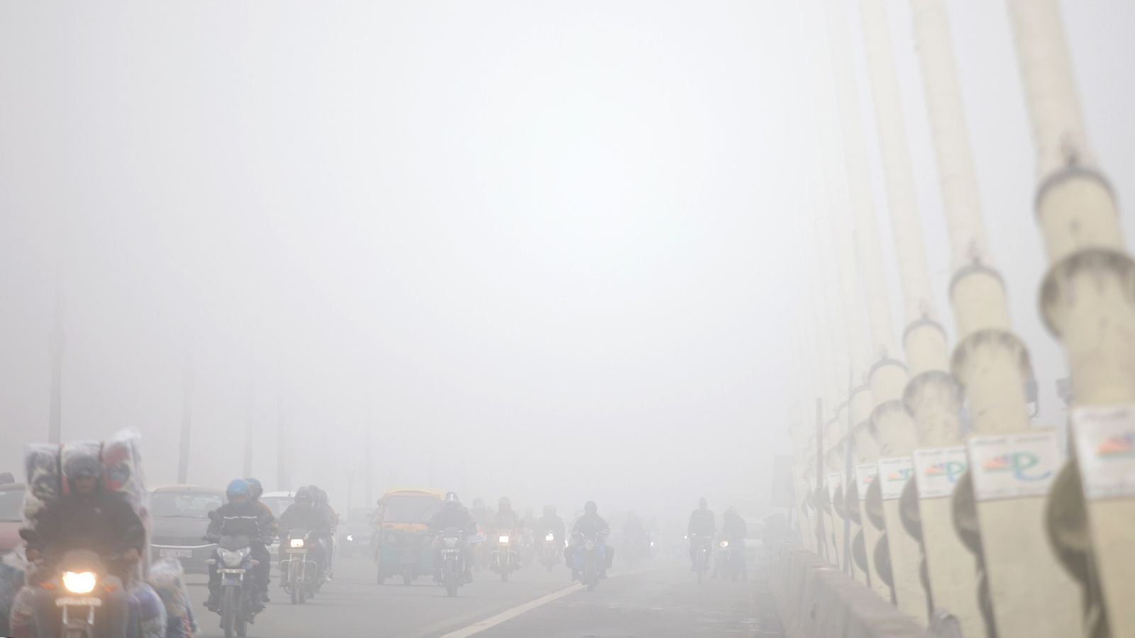 delhi pollution, delhi fog, delhi winters