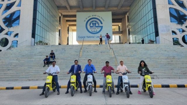 White Carbon, a local electric bike startup deployed single-seater vehicles at the Gujarat National Law University (GNLU) and other campuses, where they have quickly gained popularity and high demand.