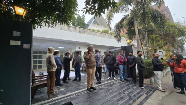 The incident took place at Gogi’s residence in the Ghumar Mandi area.