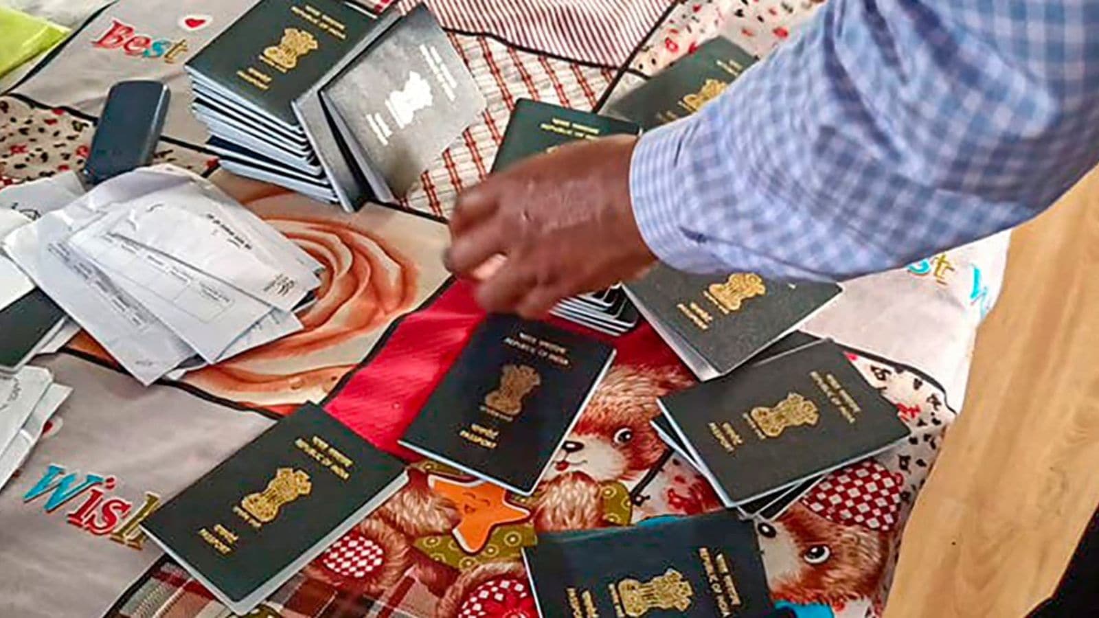 fake passport racket, kolkata