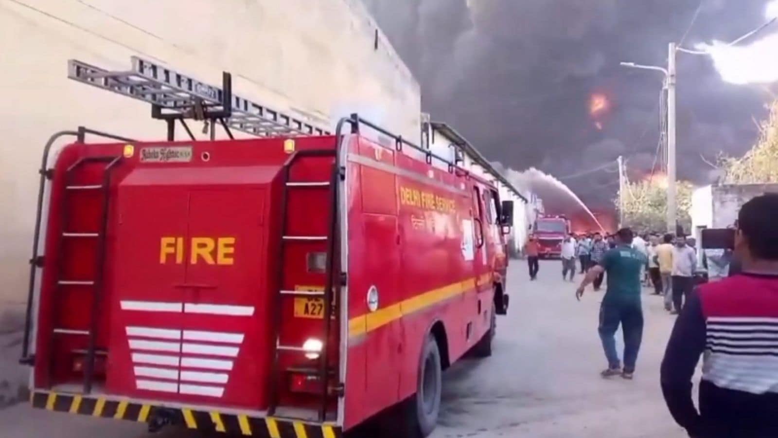 Mumbai News Live Updates: 250 residents evacuated after fire in Thane building, no casualty reported | Mumbai News