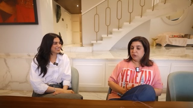 Take a circuit  of Khushi Kapoor’s stunning Mumbai location  with Farah Khan. From expansive  interiors to lush outdoor spaces, observe   the opulence and charm of this luxurious bungalow.