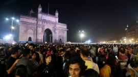 mumbai gateway of India new year 2025 celebration