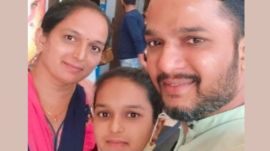 Pune Police identified the deceased as Nilesh Dnyaneshwar Kute (45), who worked as an engineer at a private firm at Ambarnath in Thane, his wife Jayashree (42), who worked for a private company, and their daughter Sanvi (14). (Express Photo)