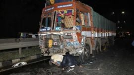 pune road accident