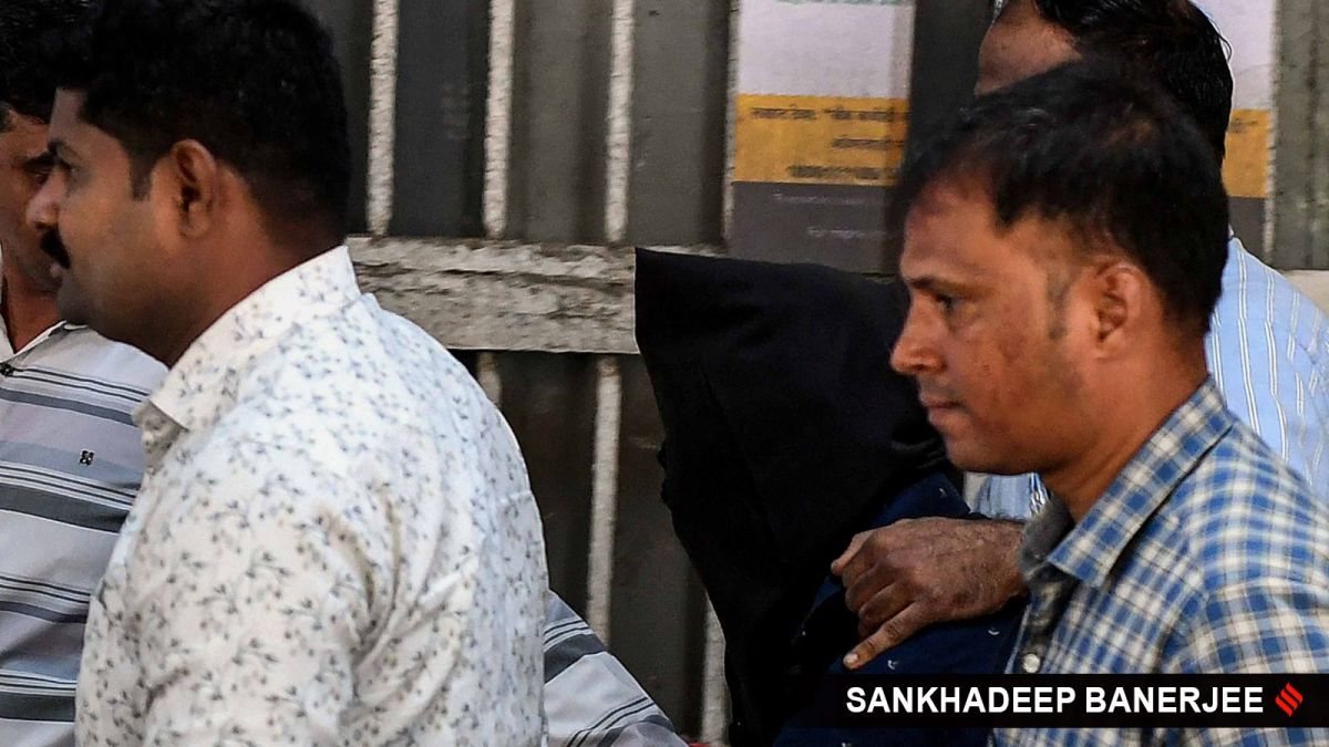 saif ali khan stabbing accused brought to Mumbai court, saif ali khan stabbing case