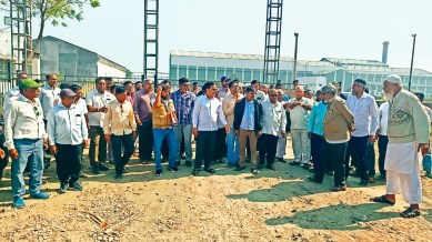 Surat, Surat Farmers protest, Surat Farmers, Surat Farmers sugar mill protest, sugar mill protest, Ahmedabad news, Gujarat news, India news, Indian express, current affairs