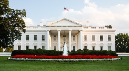 white-house-canva