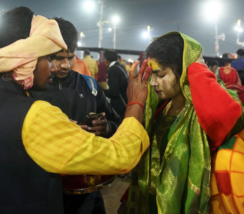 The authorities have enforced a “no vehicle zone” to ease crowd movement and ensure smooth operations during the final day of the Mela.