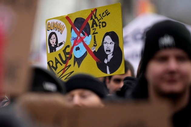 In photos: Mass protest in Germany against far-right ahead of election ...