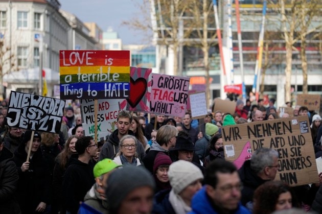 In photos: Mass protest in Germany against far-right ahead of election ...