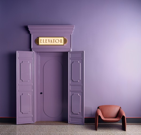 Le Club armchair- Poliform (Mumbai)