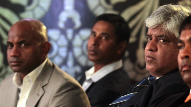 Former Sri Lankan cricket skipper  Arjuna Ranatunga on  with Chaminda Vaas and Sanath Jayasuriya. (Express Photo by Amit Chakravarty)