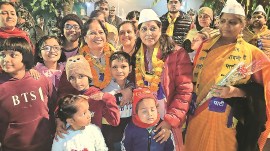 Door-to-door campaigns and gatherings: How relatives help candidates woo voters