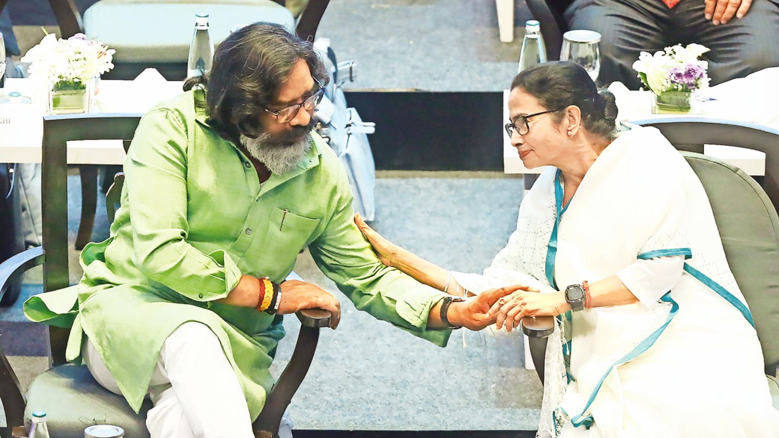 Hemant Soren, Bengal Global Business Summit, Mamata Banerjee, Mamata Banerjee government, Mukesh Ambani, Reliance Industries, Kolkata news, WEst Bengal news, Indian express, current affairs