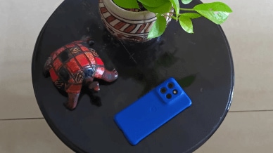 Interest in compact phones has plummeted in the last few years. (Express Photo)