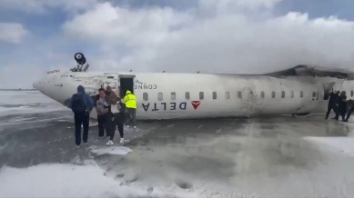 delta airlines flight crash canada