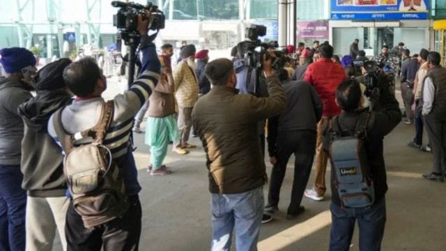 US plane, amritsar airport, illegal indian immigrants