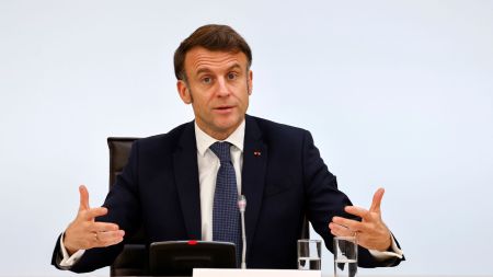 France Macron russia