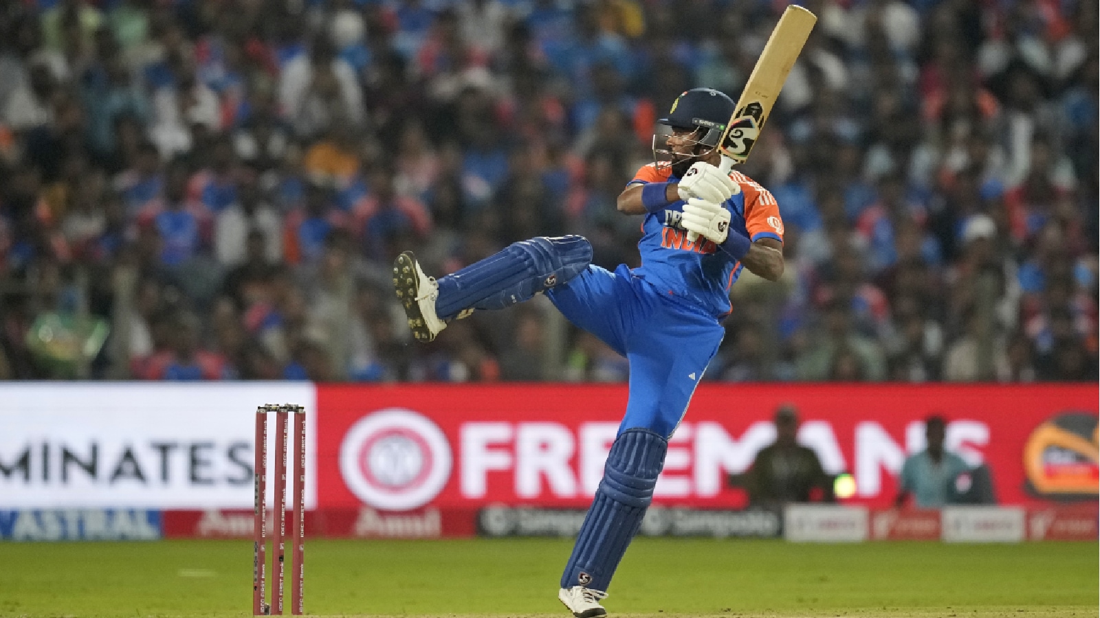 India's Hardik Pandya plays a shot during the fourth T20 cricket match between England and India in Pune, India, Friday, Jan. 31, 2025. (AP Photo)