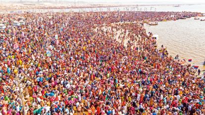 २० किमीपर्यंत वाहनांच्या रांगा, सर्व ट्रेन रद्द; प्रयागराजमध्ये भाविकांचा महापूर, पाय ठेवायलाही जागा नाही