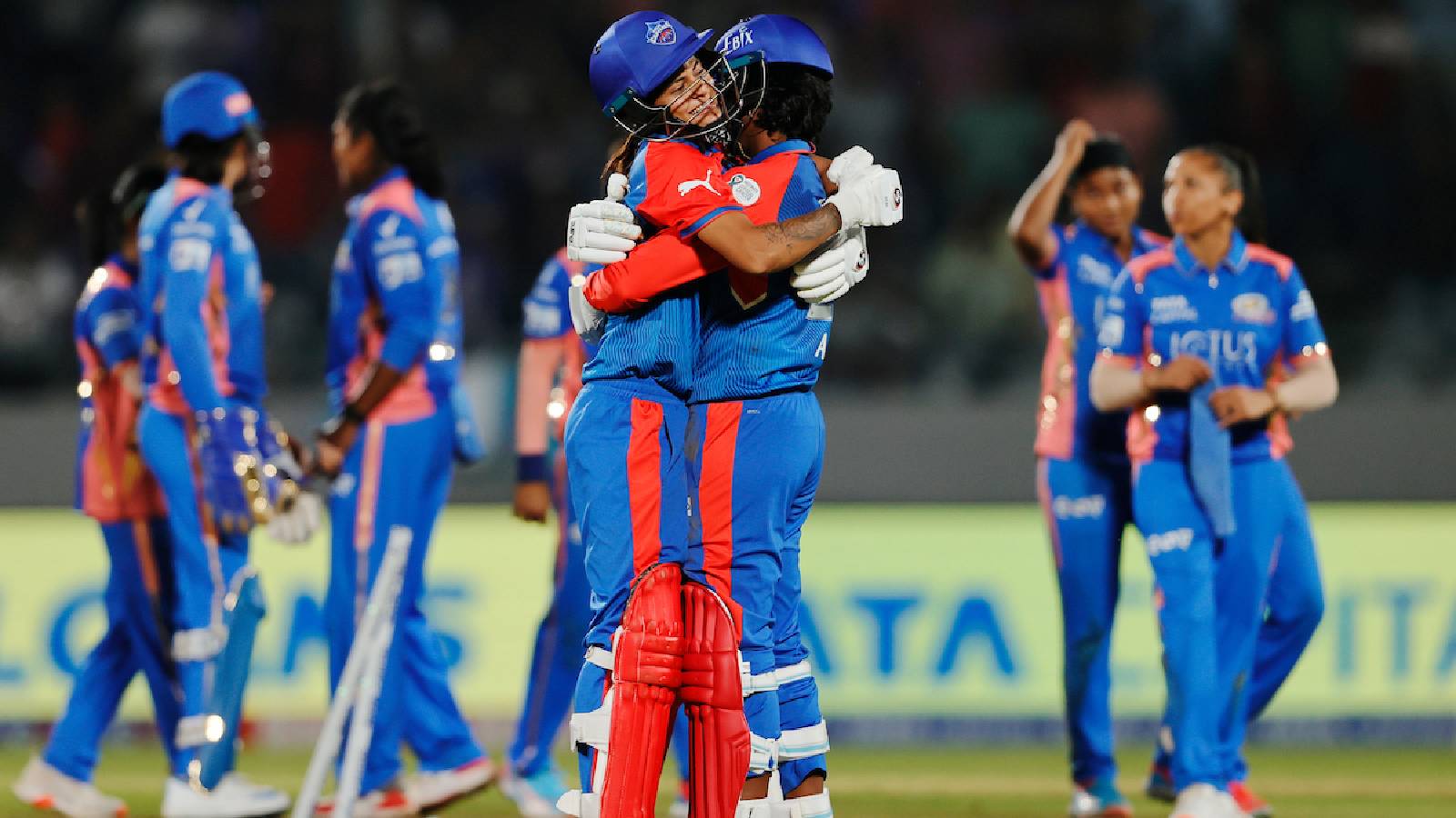 WPL 2025: Matter of frames as Delhi Capitals prevail in dramatic finish against Mumbai Indians | Cricket News