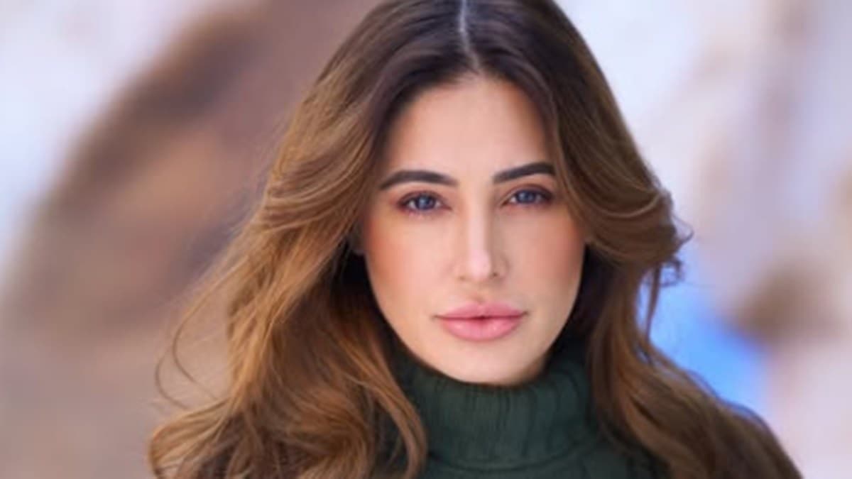 Nargis Fakhri on dating red flags