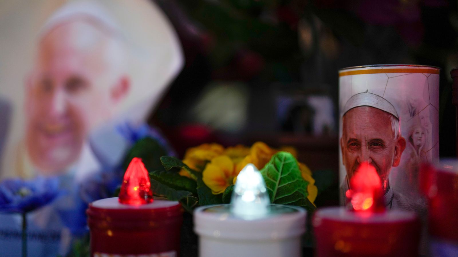 Pope Health Vatican says Pope Francis continues to improve but prognosis remains ...