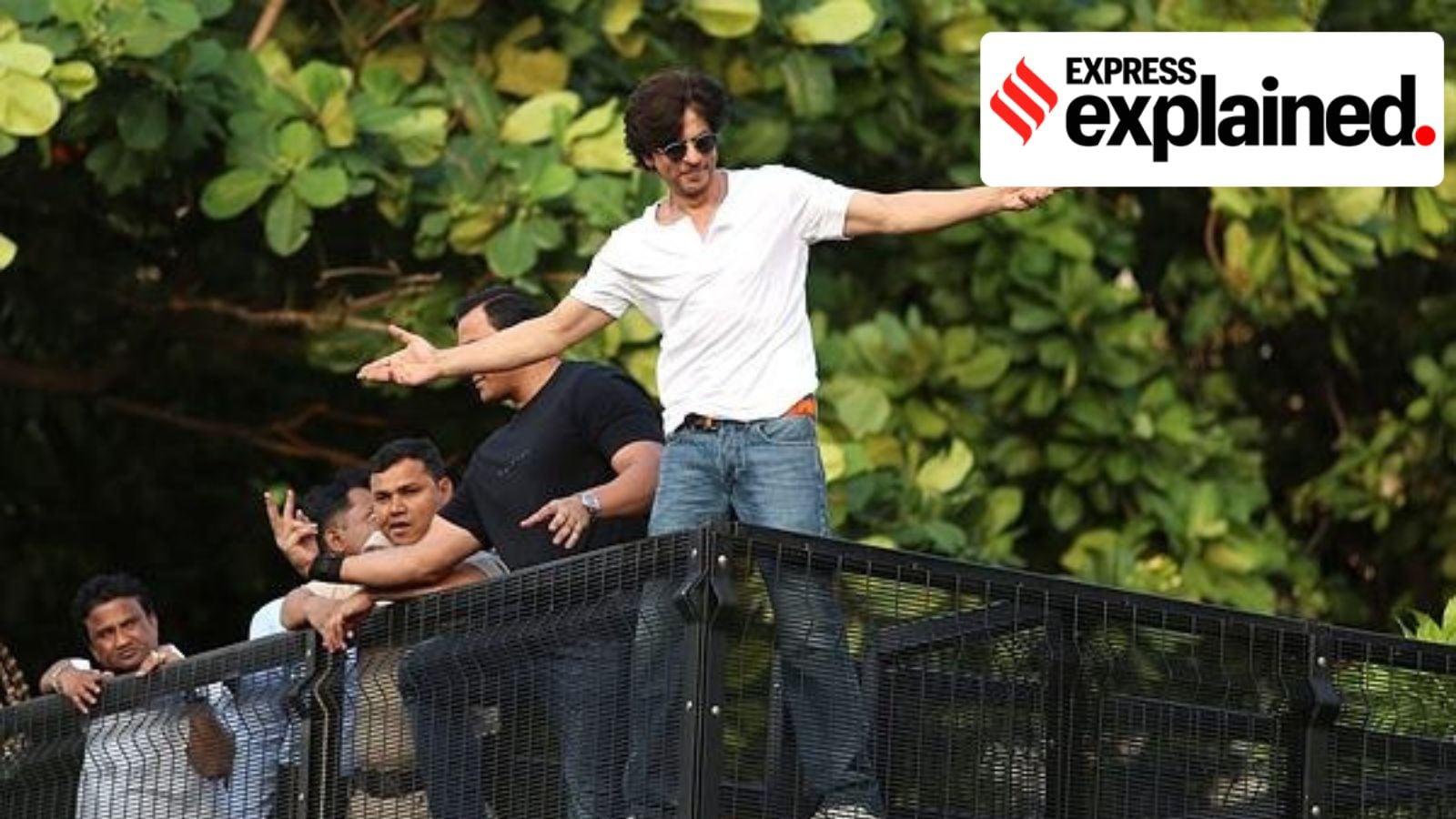 SRK's Mannat Renovation: Heritage Status and Coastal Zone Regulations
