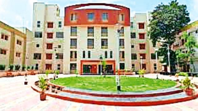 Sardar Vallabhbhai National Institute of Technology, SVNIT, SVNIT pupil  expelled from hostel, Ahmedabad news, Gujarat news, India news, Indian express, existent   affairs