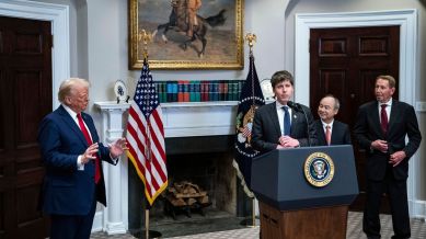 Sam Altman, chief executive of OpenA!, speaks at a White House event with President Donald Trump, left; Softbank chief executive Masayoshi Son, third from left; and Larry Ellison, chairman of Oracle, at the White House on Jan. 21, 2025. Trump announced the AI infrastructure project Stargate at the event. (File Photo: Haiyun Jiang/The New York Times)