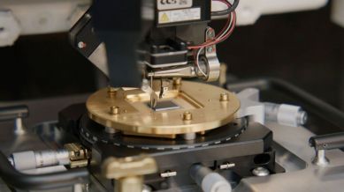 Amazon's quantum computing chip Ocelot.