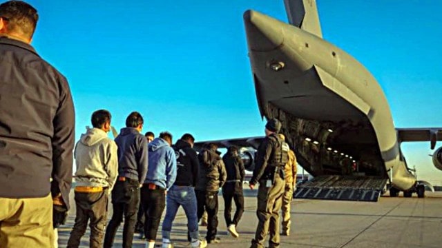 US plane, amritsar airport, amerind  amerciable  immigrants, amerind  express